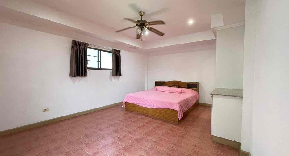 Villa zur Miete mit 4 Zimmer in Bang Lamung, Chonburi