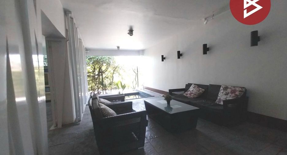 For sale 1 bed condo in Lat Krabang, Bangkok