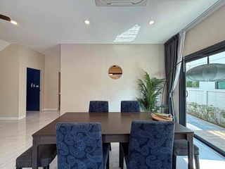 Villa en alquiler de 4 habitaciones en Bang Lamung, Chonburi
