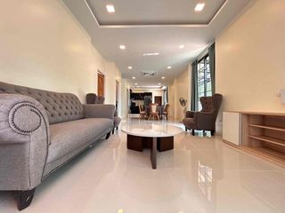 Villa zur Miete mit 5 Zimmer in Bang Lamung, Chonburi