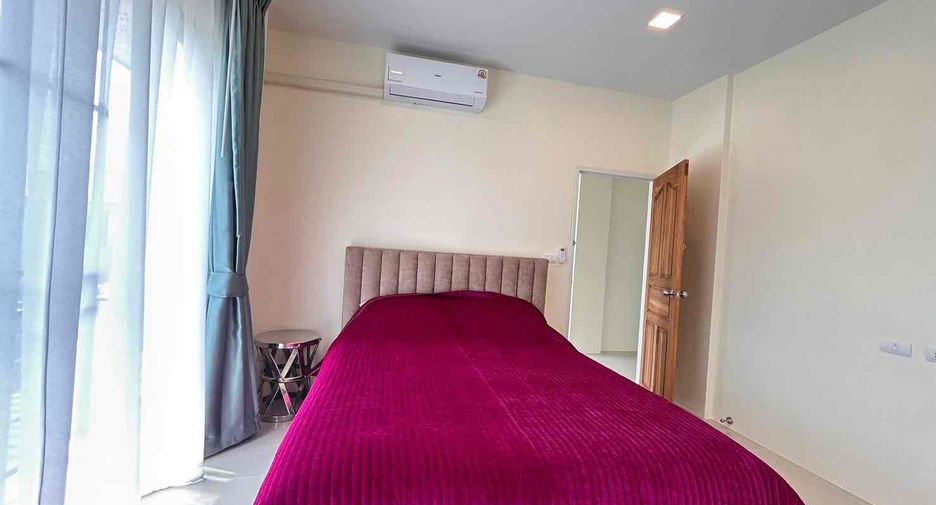 For rent 5 bedrooms villa in Bang Lamung, Chonburi