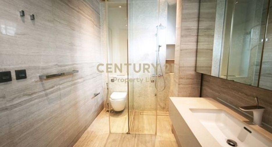 For rent 4 ベッドルーム house in Huai Khwang, Bangkok
