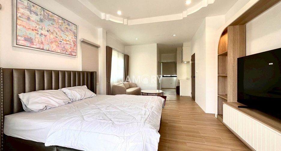 For rent and for sale 4 bedrooms house in East Pattaya, Pattaya