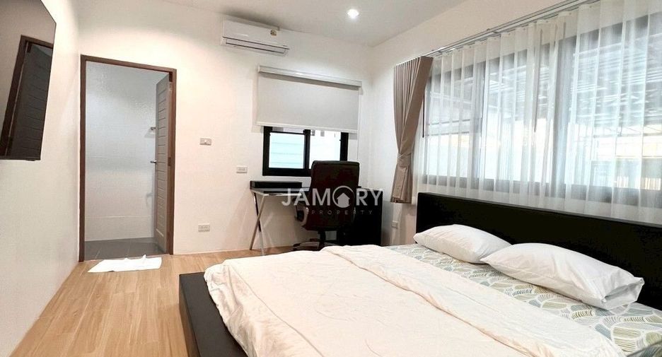 For rent and for sale 4 bedrooms house in East Pattaya, Pattaya