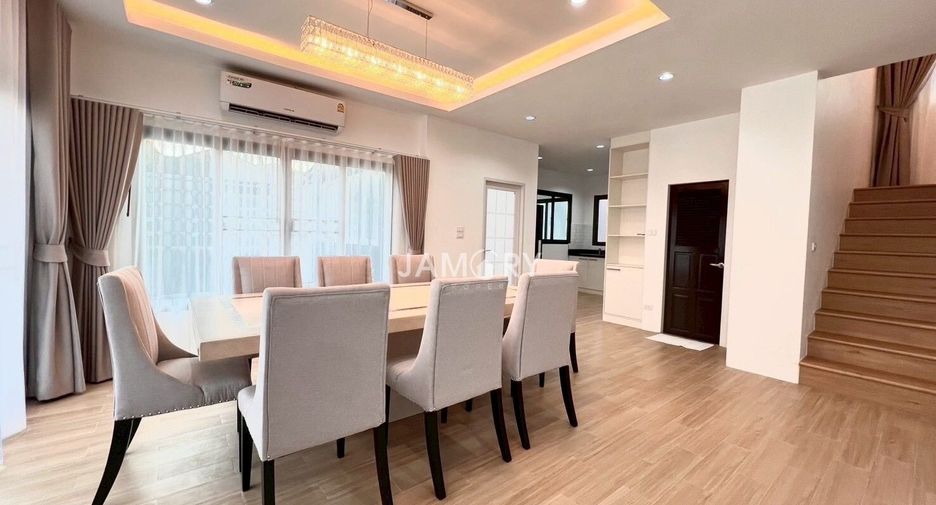 For rent and for sale 4 bedrooms house in East Pattaya, Pattaya