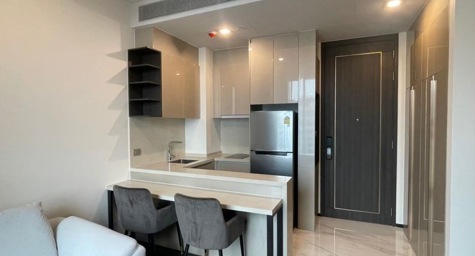 Condo en alquiler de 1 habitaciones en Khlong Toei, Bangkok