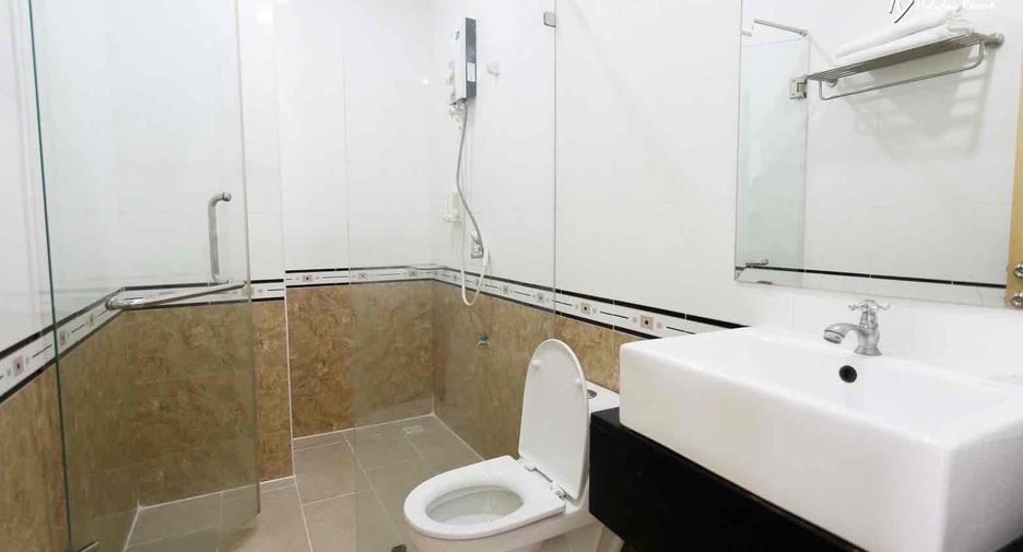 For rent 6 bedrooms villa in Bang Lamung, Chonburi