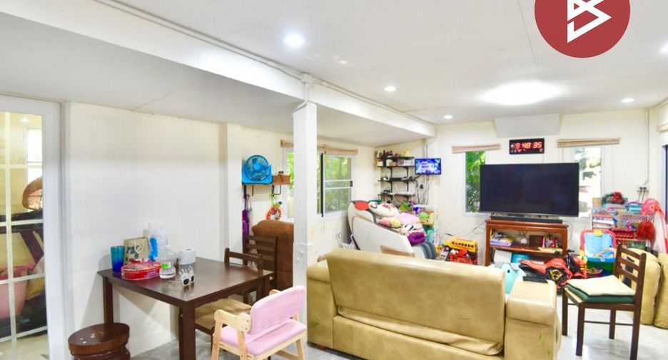 For sale 4 bedrooms house in Phra Pradaeng, Samut Prakan