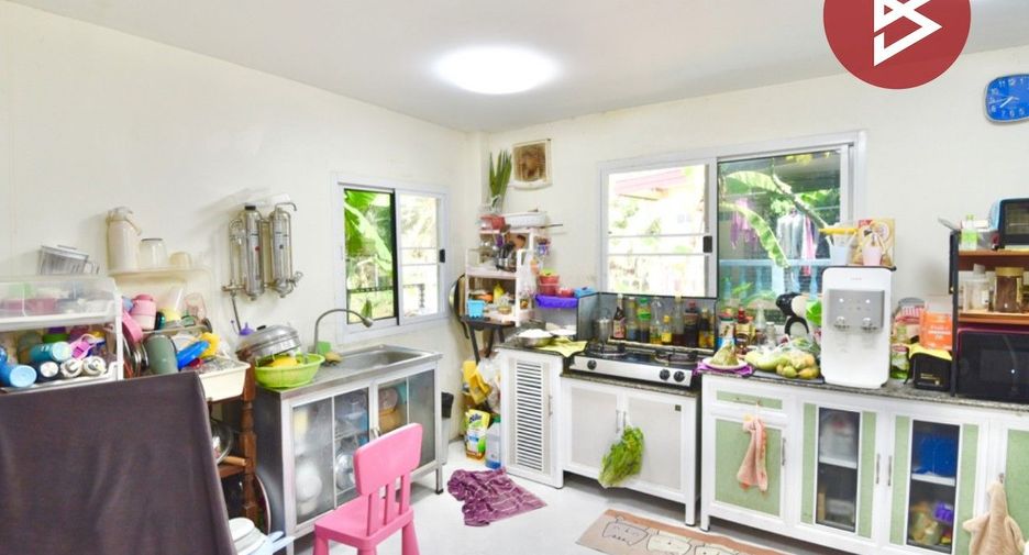 For sale 4 bedrooms house in Phra Pradaeng, Samut Prakan