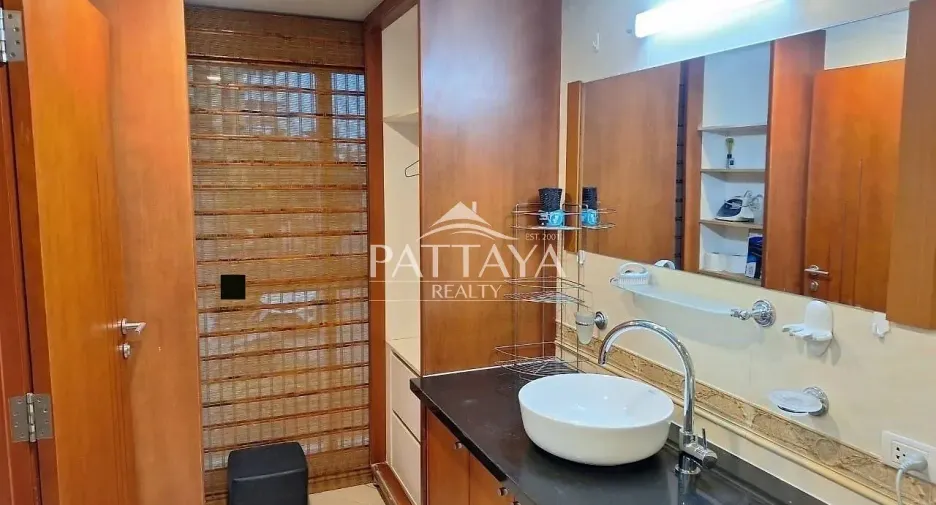 For rent 1 bed condo in Bang Lamung, Chonburi
