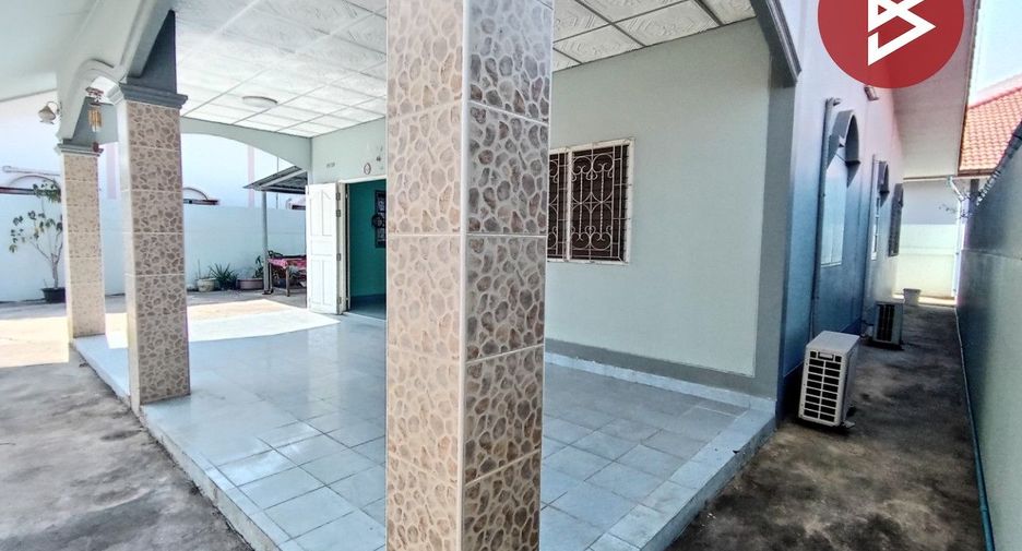 出售 2 卧室 独立屋 在 Ban Pong, Ratchaburi