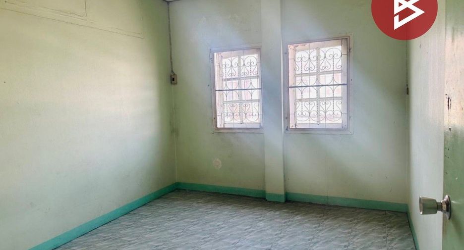 For sale 6 bedrooms townhouse in Bangkok Noi, Bangkok
