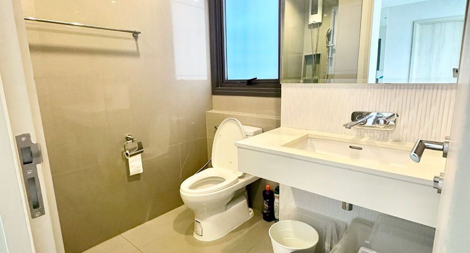 For rent 2 ベッドルーム condo in Khlong Toei, Bangkok