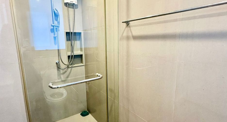 For rent 2 ベッドルーム condo in Khlong Toei, Bangkok
