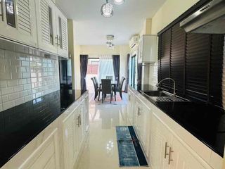 Haus zur Miete mit 3 Zimmer in Bang Lamung, Chonburi