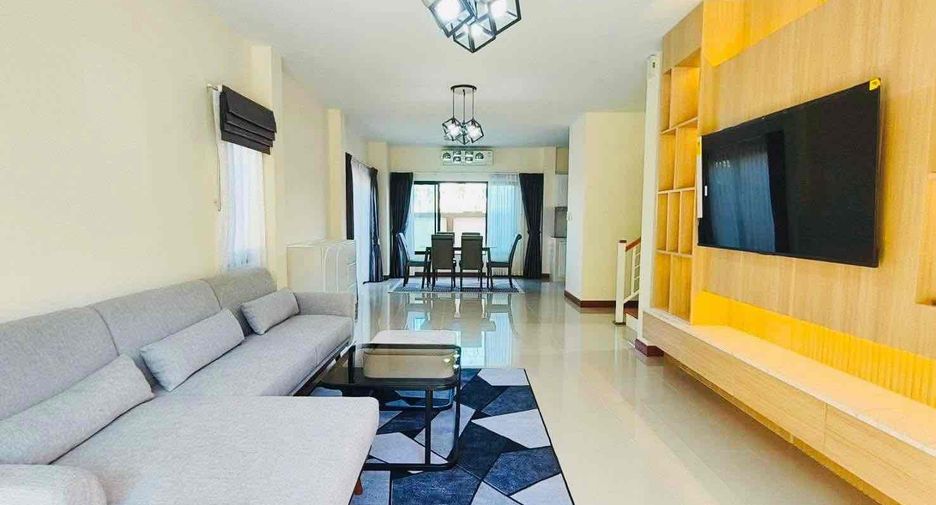 For rent 3 bedrooms house in Bang Lamung, Chonburi