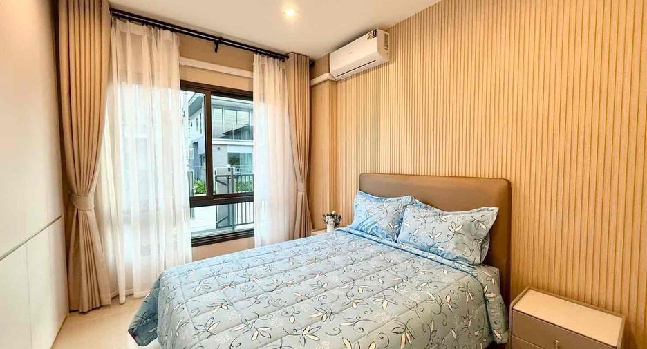 Casa en alquiler de 4 habitaciones en Bang Lamung, Chonburi