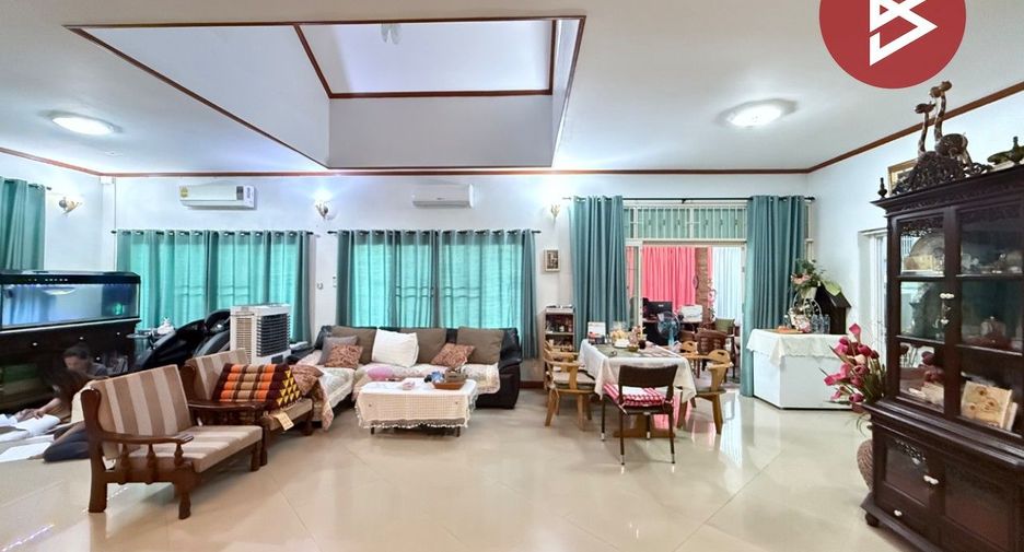 À vendre 6 chambres maison à Mueang Rayong, Rayong