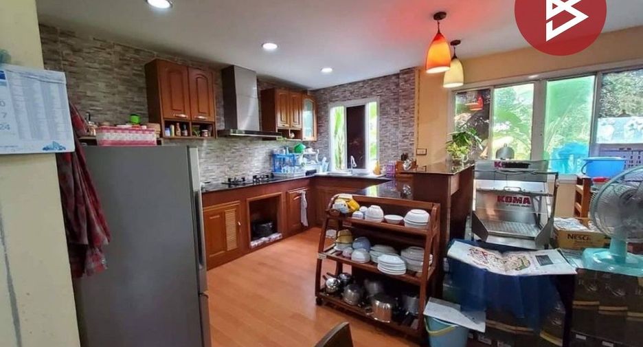 Продажа 6 спальни дом в Mueang Pathum Thani, Патумтани