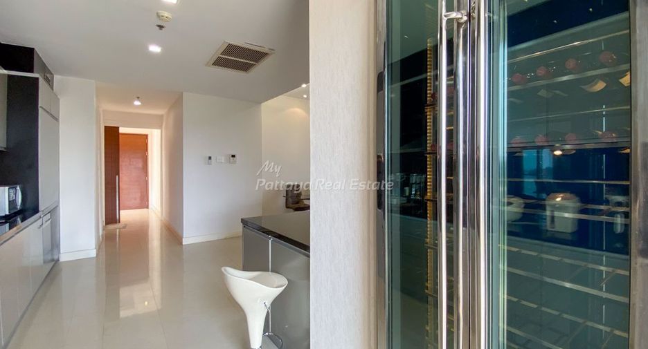 For rent 2 bedrooms condo in Bang Lamung, Chonburi
