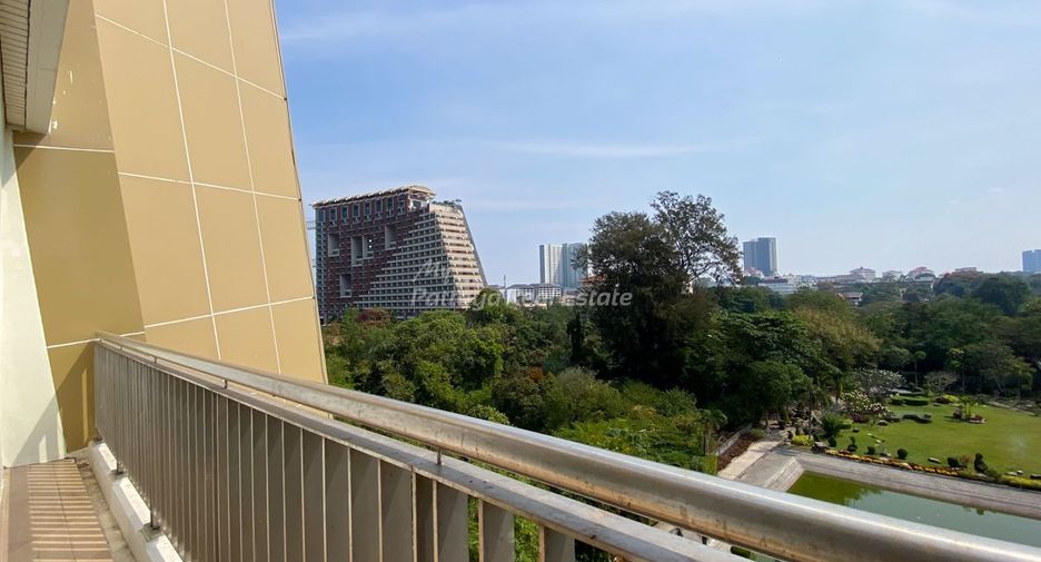 For rent 2 bedrooms condo in Bang Lamung, Chonburi