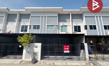 For sale 4 bedrooms townhouse in Min Buri, Bangkok