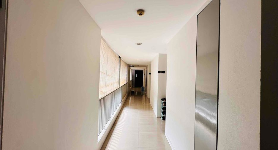 Wohnung zum Kauf mit 2 Zimmer in Bang Phlat, Bangkok