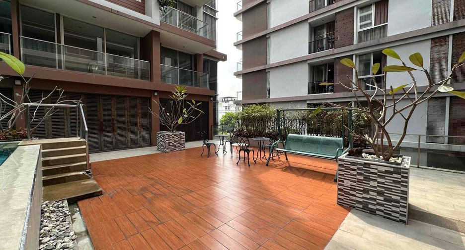 Wohnung zum Kauf mit 2 Zimmer in Bang Phlat, Bangkok