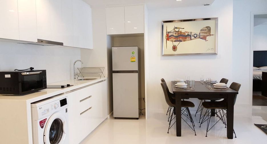 For rent 2 bedrooms condo in Sathon, Bangkok