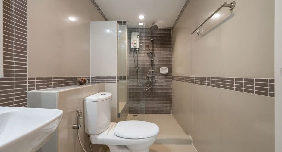 Wohnung zum Kauf mit 2 Zimmer in Huai Khwang, Bangkok