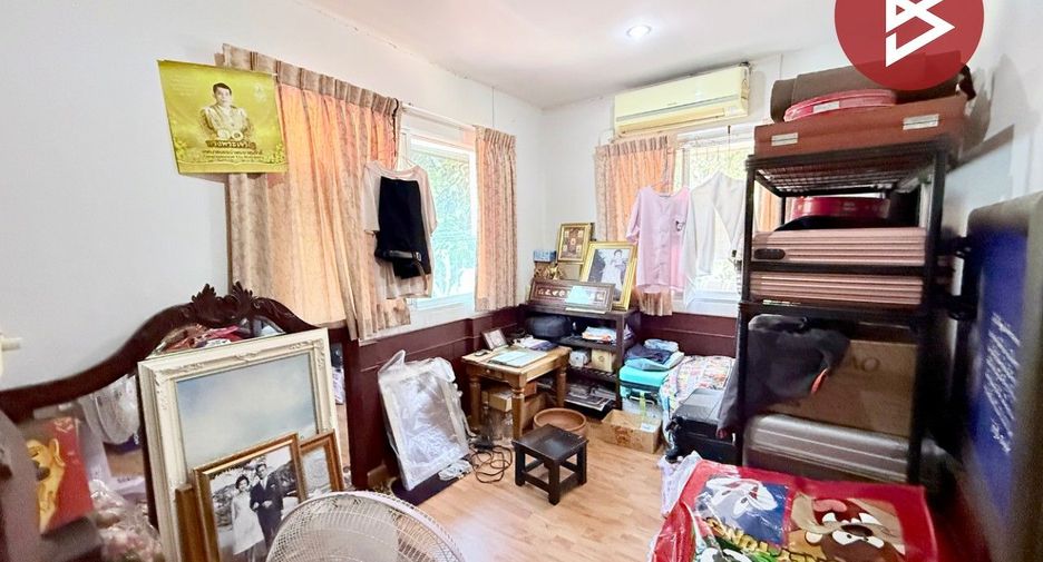 Haus zum Kauf mit 4 Zimmer in Si Racha, Chonburi