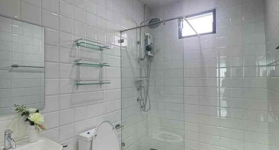 Haus zur Miete mit 3 Zimmer in Bang Lamung, Chonburi