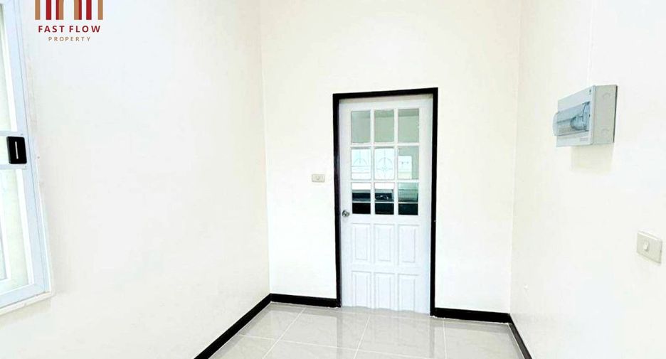 For sale 3 bedrooms house in Mueang Nonthaburi, Nonthaburi