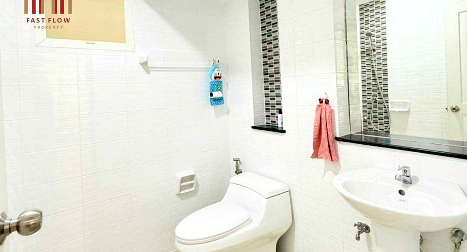 For sale 3 bedrooms house in Mueang Nonthaburi, Nonthaburi