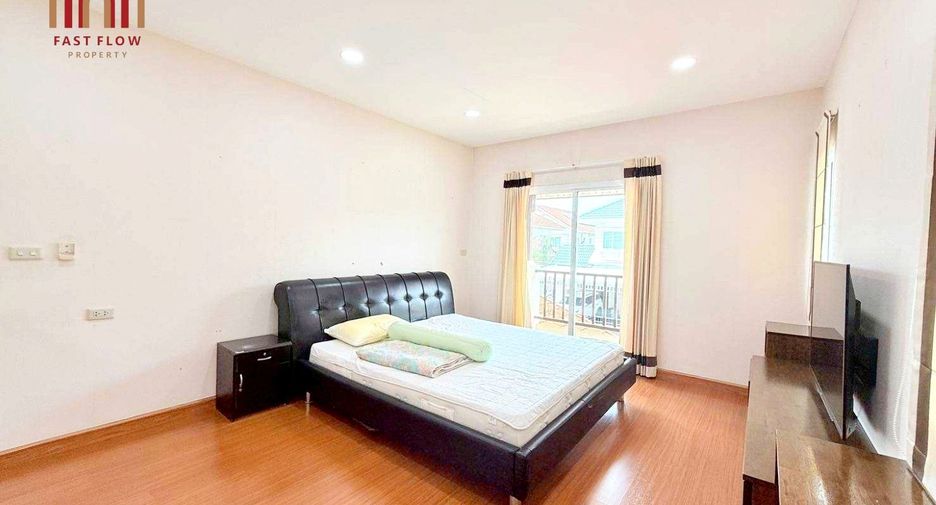 For sale 3 bedrooms house in Mueang Nonthaburi, Nonthaburi