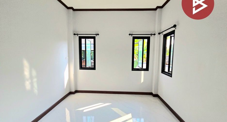 出售 3 卧室 独立屋 在 Photharam, Ratchaburi
