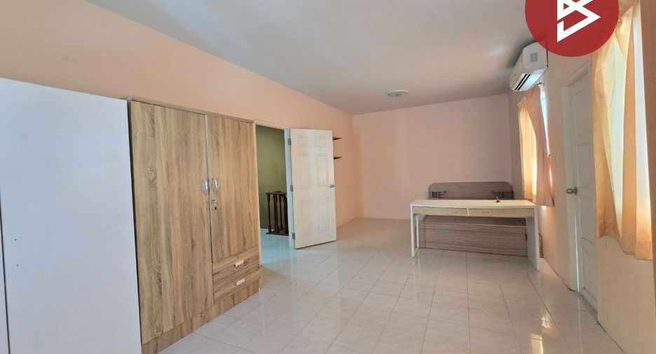Casa adosada en venta de 4 habitaciones en Mueang Samut Sakhon, Samut Sakhon