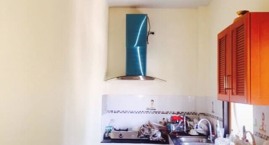 For sale 3 bedrooms house in Mueang Lamphun, Lamphun