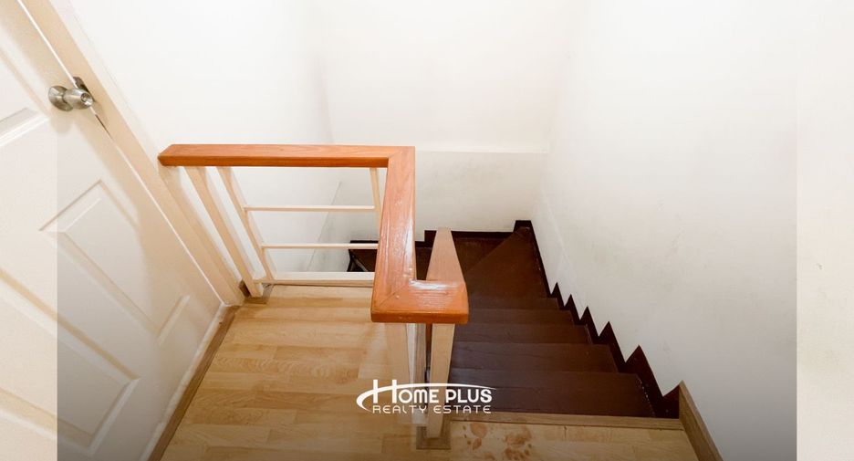 For sale 3 bedrooms townhouse in Lam Luk Ka, Pathum Thani