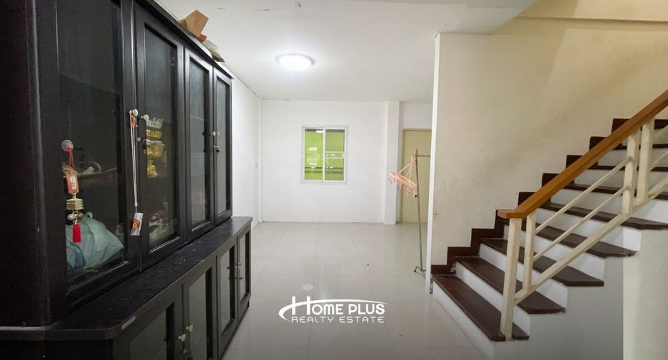 For sale 3 bedrooms townhouse in Lam Luk Ka, Pathum Thani