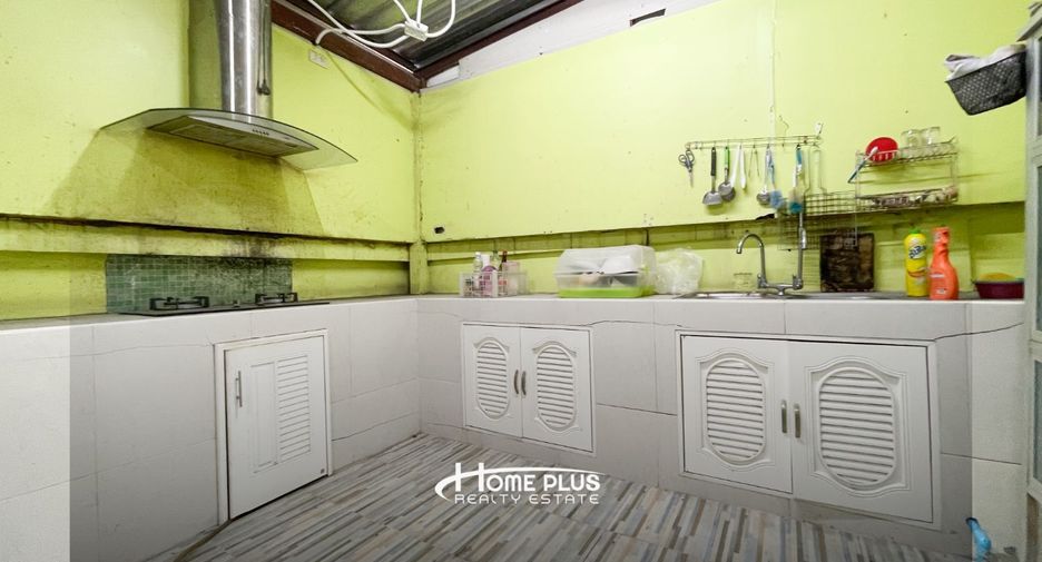 For sale 3 bedrooms townhouse in Lam Luk Ka, Pathum Thani