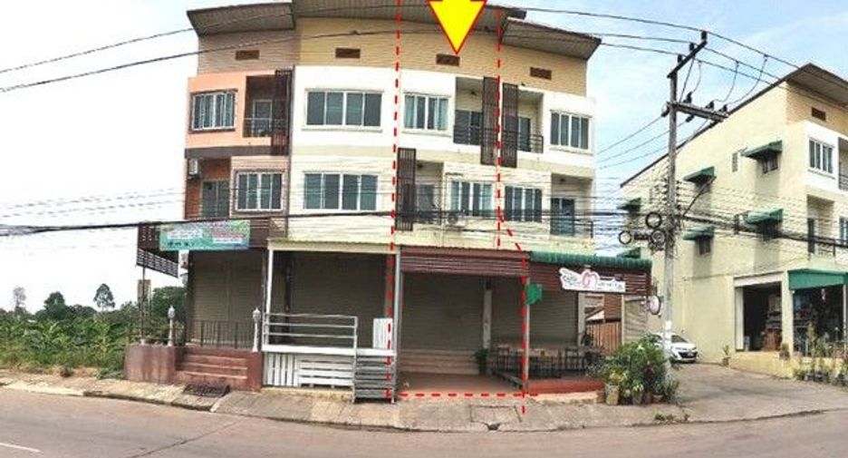 For sale 1 bed retail Space in Mueang Phetchabun, Phetchabun