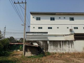 À vendre 1 chambre local commercial à Ban Khai, Rayong
