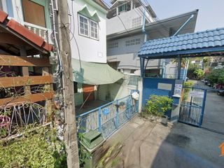 For sale 2 bedrooms townhouse in Bang Sue, Bangkok