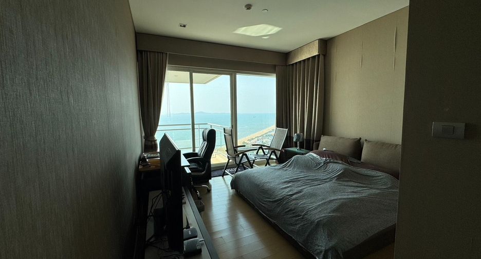 For rent 2 bedrooms condo in Bang Lamung, Chonburi