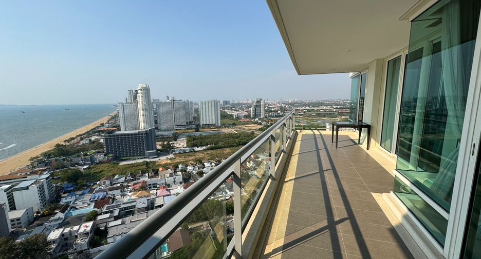 For rent 2 bedrooms condo in Bang Lamung, Chonburi