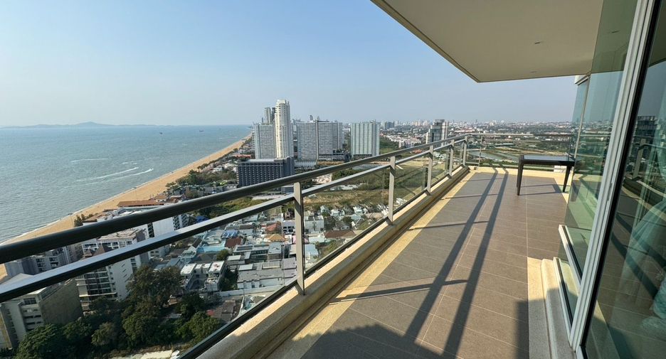 For rent 2 bedrooms condo in Bang Lamung, Chonburi