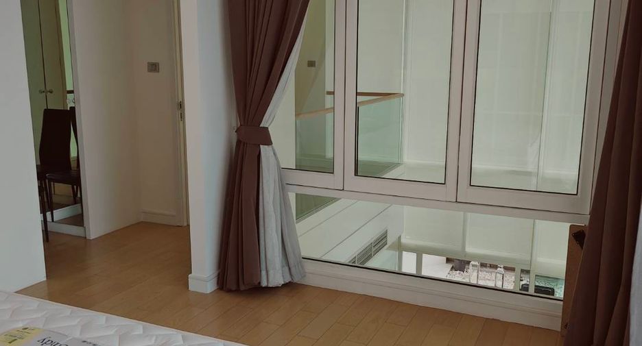 For rent 2 bedrooms condo in Bang Lamung, Chonburi