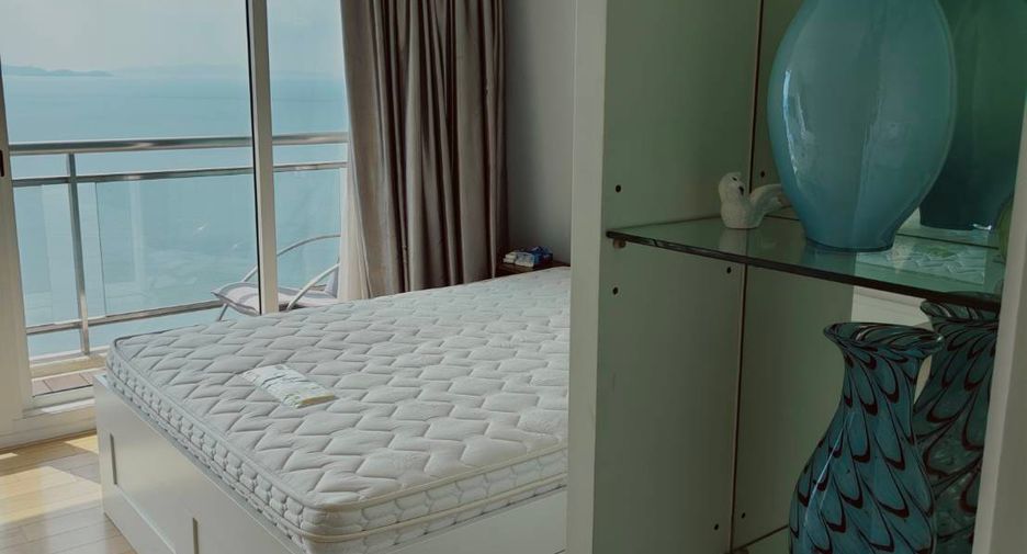 For rent 2 bedrooms condo in Bang Lamung, Chonburi