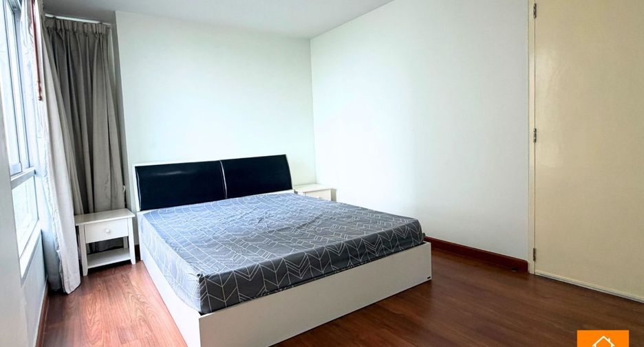 For sale 2 bedrooms condo in Thon Buri, Bangkok